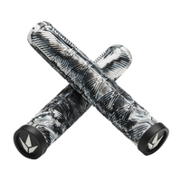 Envy Scooter Grips V3 Black/White image