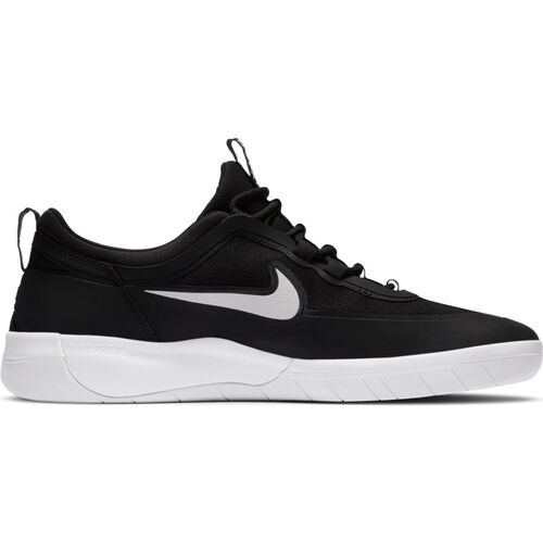 Nike SB Nyjah Free 2 Black/White [Size: Mens US 6 / UK 5]