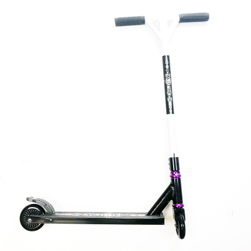 Brute BTM Black/White Scooter  (Junior Size)