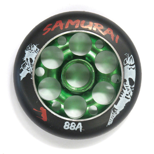 Samurai Armors Metal Core 100mm Black on Green Scooter Wheel