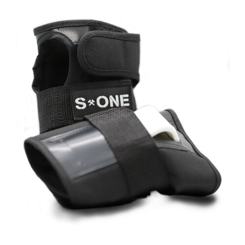 S-One S1 Wrist Guards [Size: Mens Small]